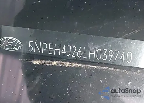 2020 Hyundai Sonata Limited z USA, uszkodzony, nr VIN 5NPEH4J26LH039740